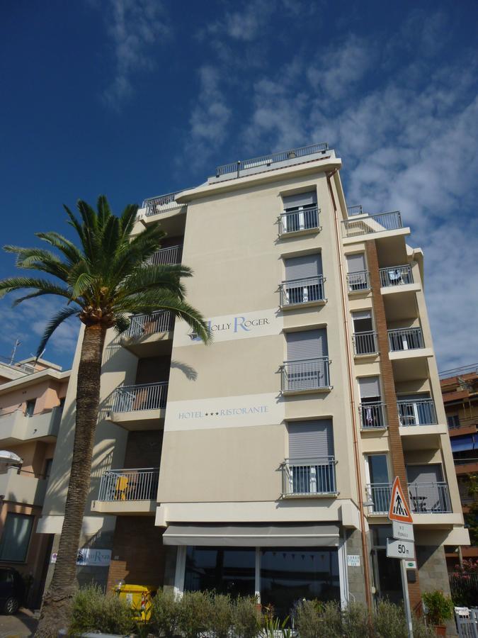 Hotel Jolly Roger Pietra Ligure Luaran gambar