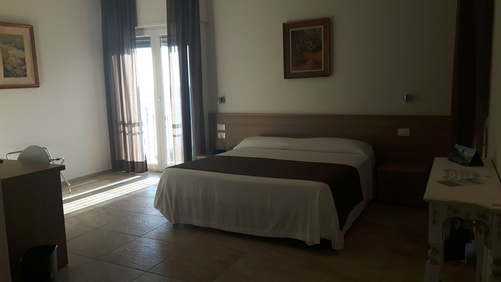 Hotel Jolly Roger Pietra Ligure Luaran gambar